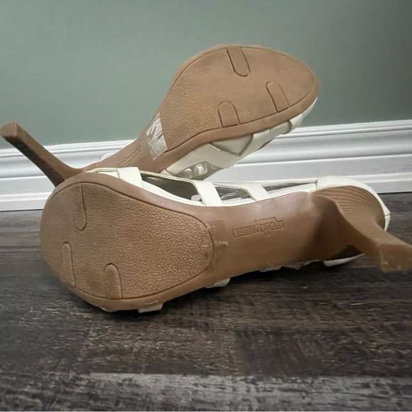 Fergalicious Histeria Heels - Size 8.5 US - Picture 3 of 7